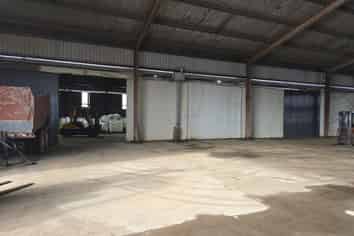 Cost-effective large shed