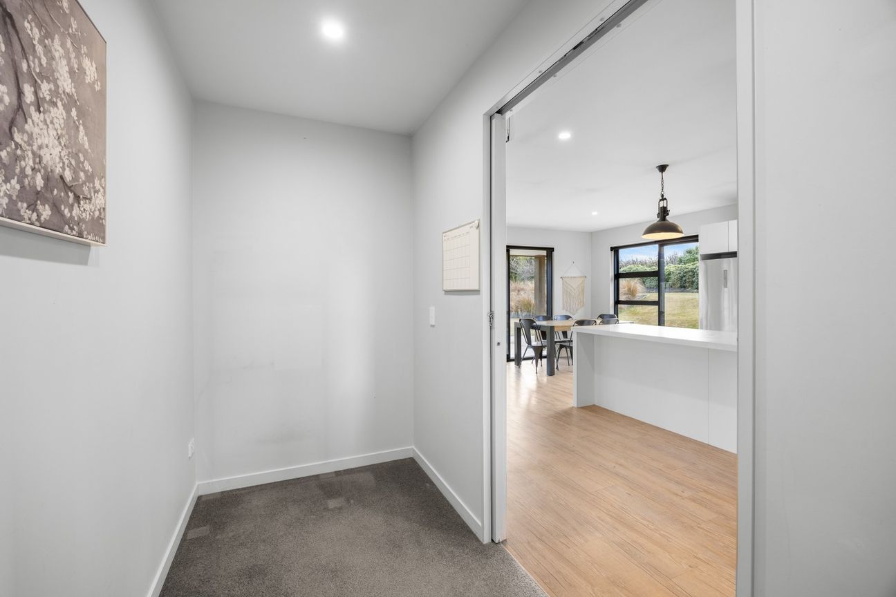 Versatile home with room to grow - Więcej