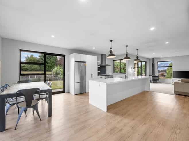 4 Beagle Lane, Wanaka