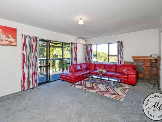 36 Eugenia Rise, Totara Heights