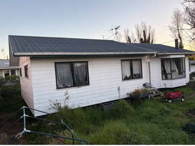 76A Rata Road, Paraparaumu