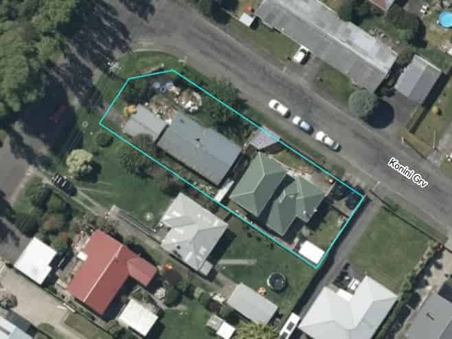76A Rata Road, Paraparaumu