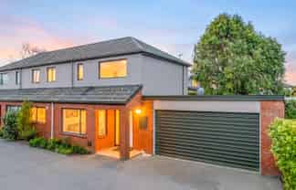 2/15 Coles Place, Saint Albans