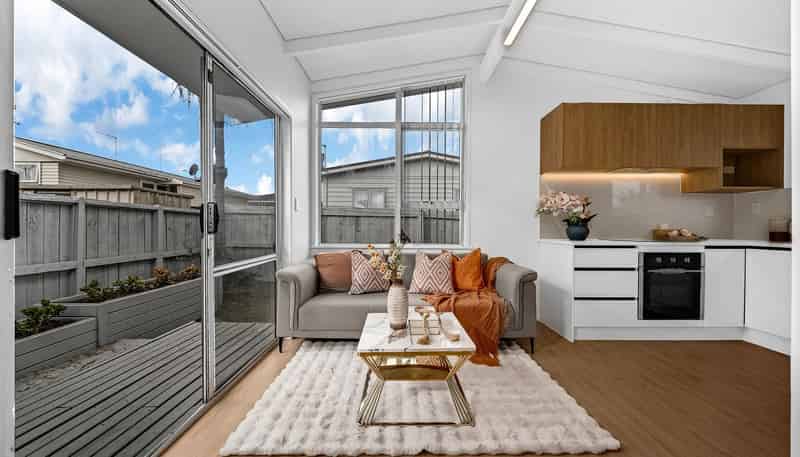 2/2 Dagenham Street, Manurewa