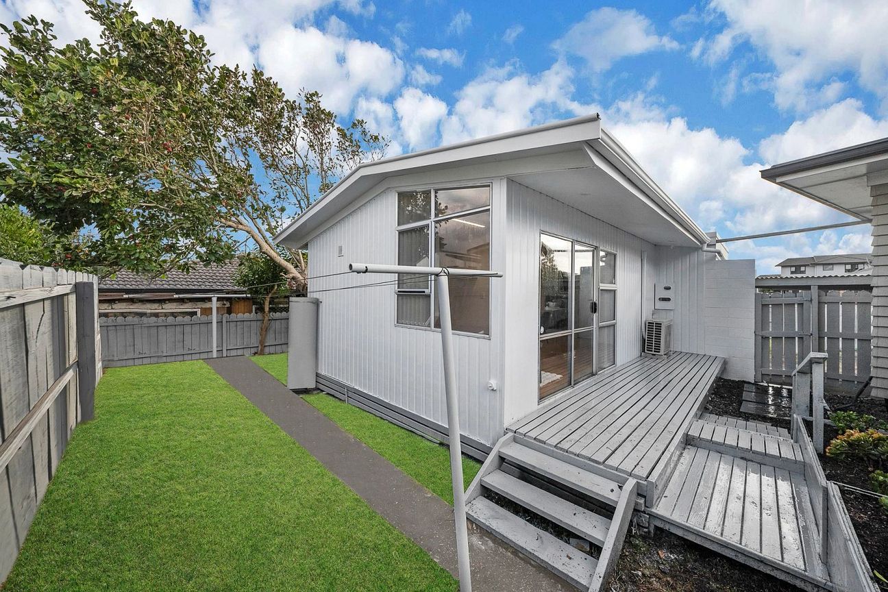 2 bedroom, 1 bathroom home - Altro