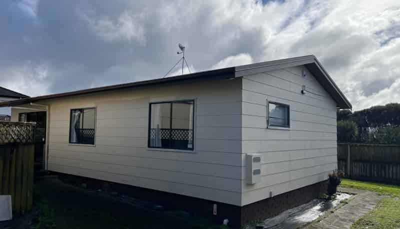 27A Stamford Park Road, Mount Roskill