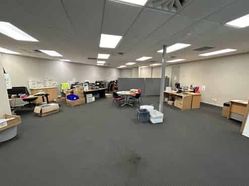 Prime Airport Oaks Industrial | 2,500sqm High-Stud