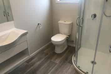 6/2 Lambert Court, Glenview