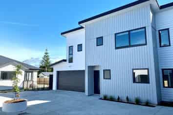 6/2 Lambert Court, Glenview