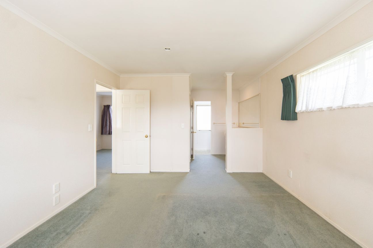 Neat and Tidy Family Home – další