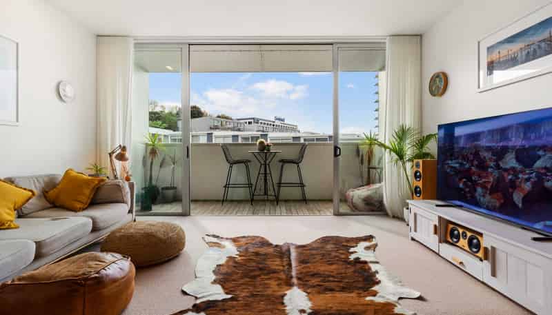 3B/10 Fisher-Point Drive, Freemans Bay