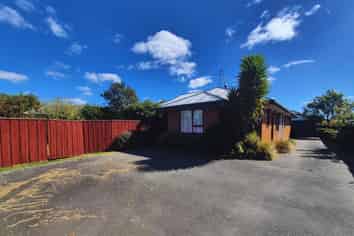1 Breton Common, Rolleston