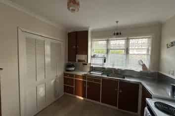39 Carlisle Street, Levin