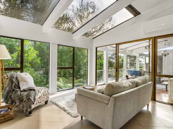 9 Saddleback Rise, Murrays Bay