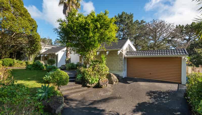 9 Saddleback Rise, Murrays Bay