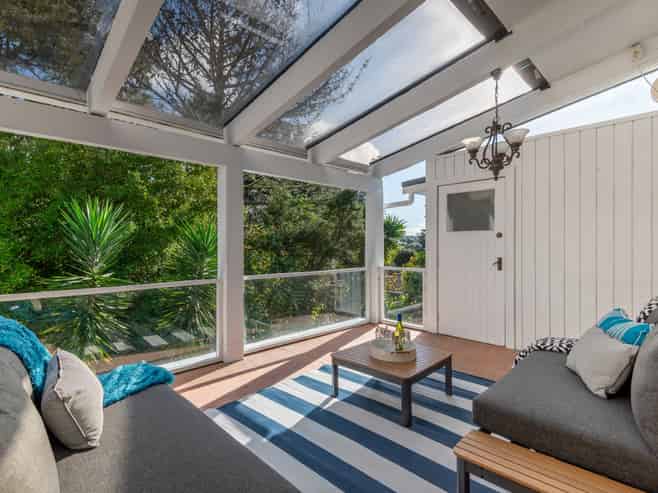 9 Saddleback Rise, Murrays Bay