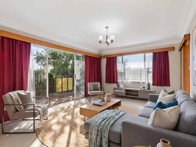 4 April Place, Red Hill