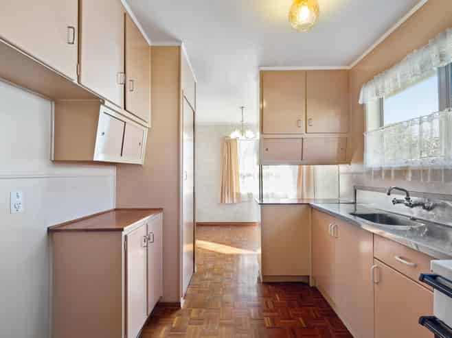 4 April Place, Red Hill