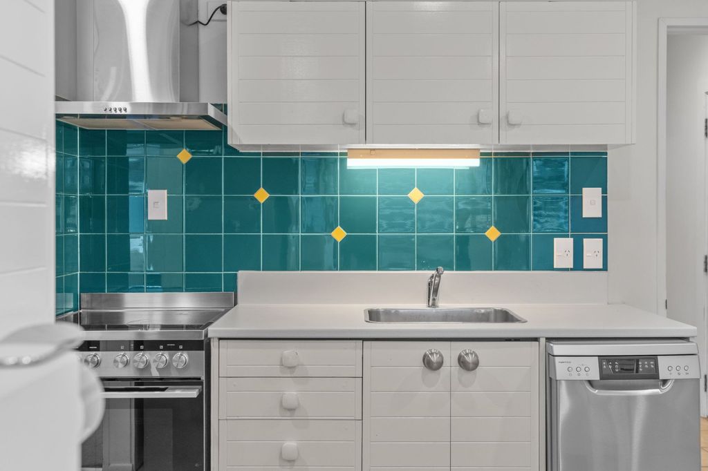 Lock, Leave and Earn in the Heart of Queenstown 5
