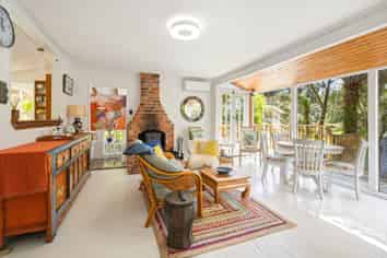 26 Mahoe Road, Titirangi