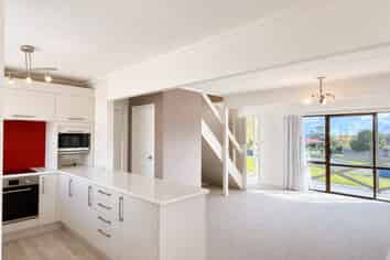 11A Cairngorm Place, Highland Park
