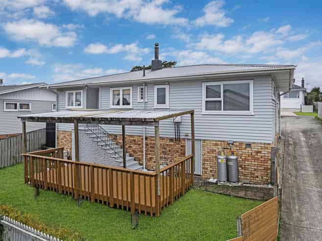 18 Waitaki Street, Henderson
