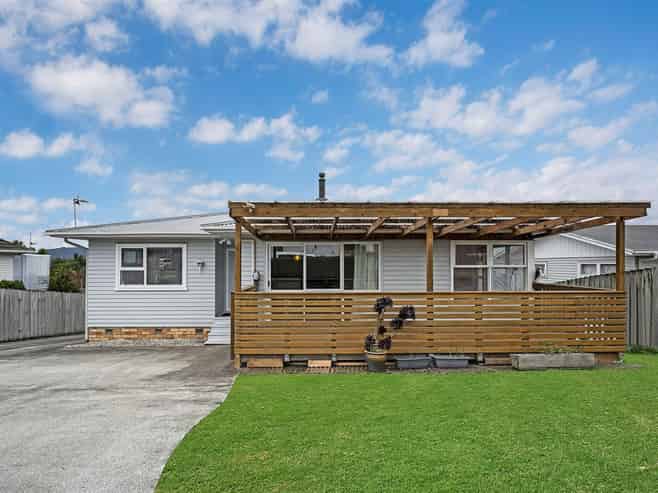 18 Waitaki Street, Henderson