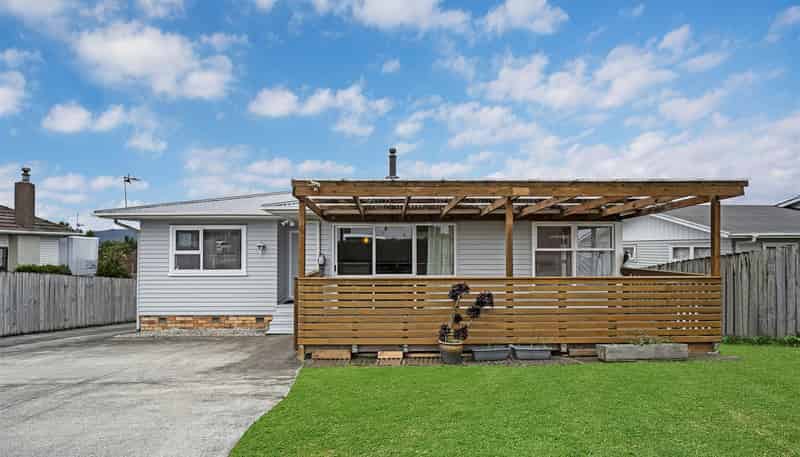  18 Waitaki Street, Henderson