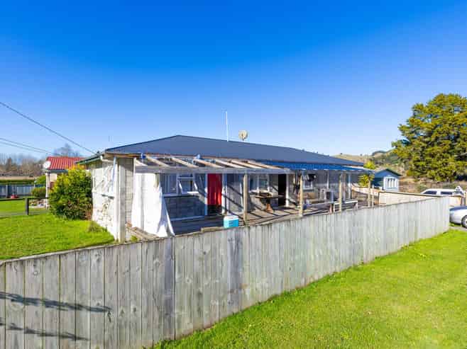 16 Paraone Street, Taumarunui