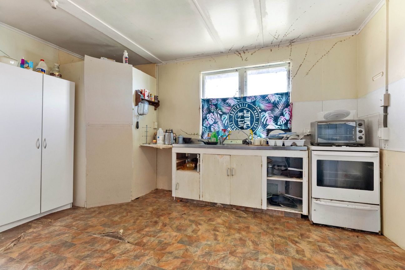 Packed With Potential and Ready For a New Start - Widok 3