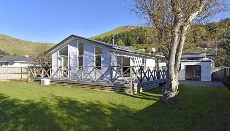 3 Stedley  Place, Heathcote Valley