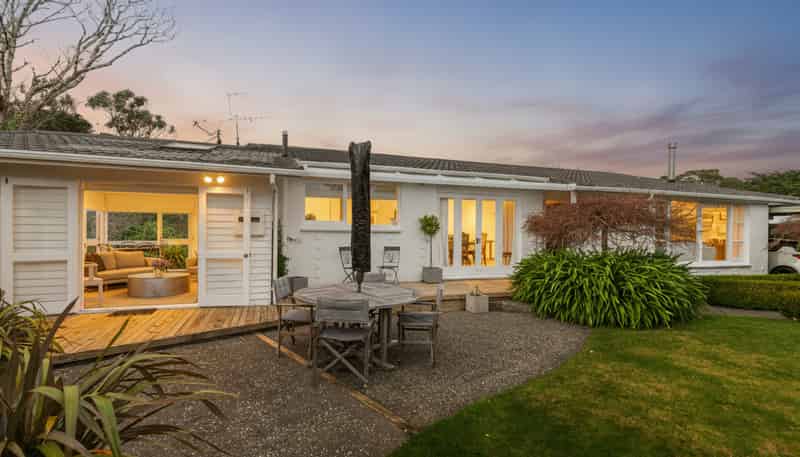 11 Chudleigh Grove, Churton Park