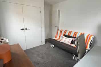 7/4 Edgerton Road, Te Atatu Peninsula
