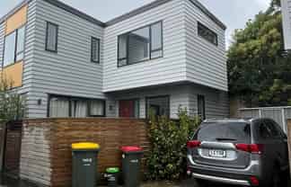 7/4 Edgerton Road, Te Atatu Peninsula