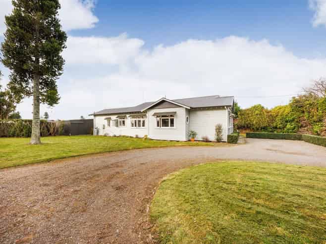  787 Fern Flats Road, Marton