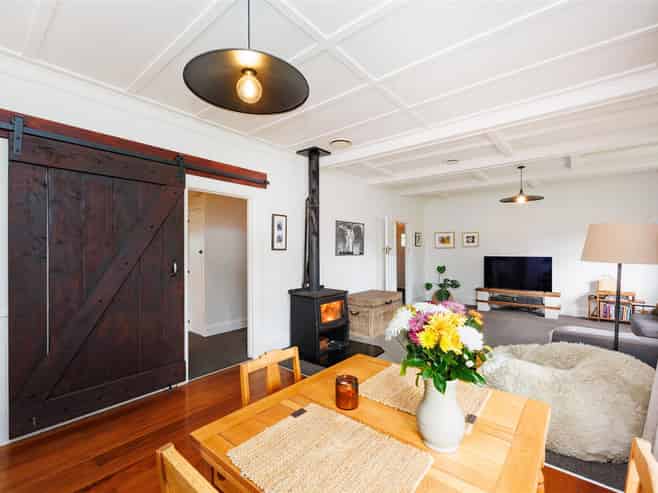  787 Fern Flats Road, Marton