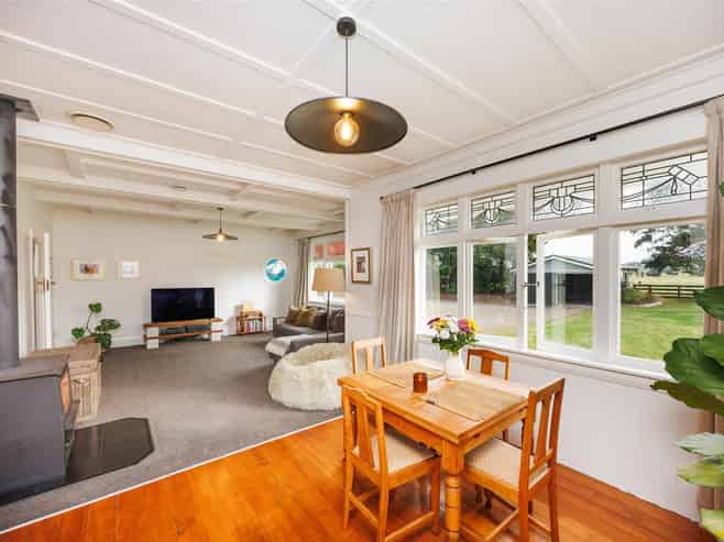  787 Fern Flats Road, Marton