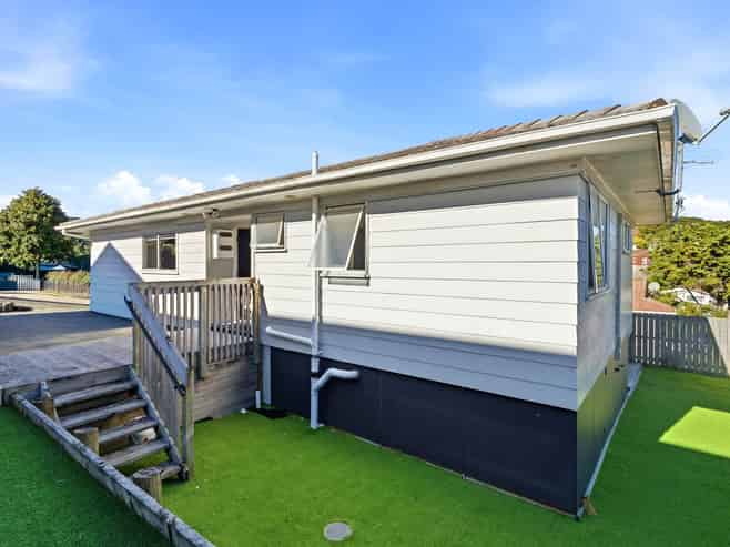 16 Aronia Way, Goodwood Heights