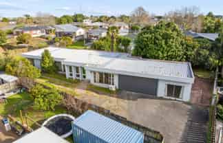63 Ray Small Drive, Papakura