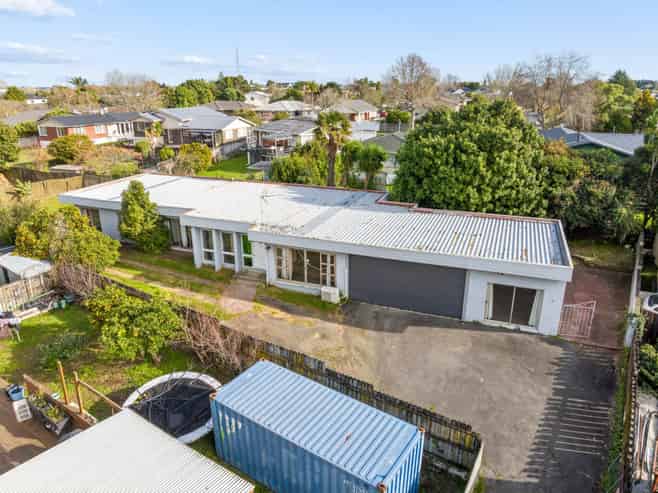 63 Ray Small Drive, Papakura