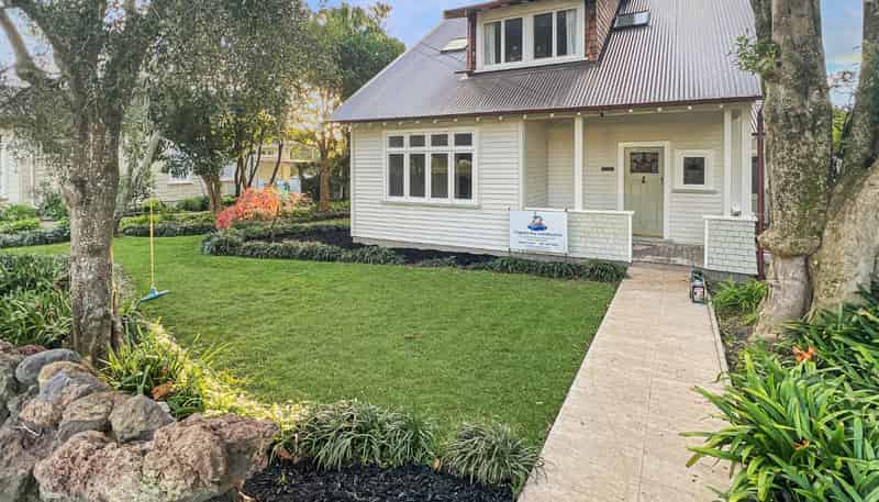 17 Beresford Street, Bayswater