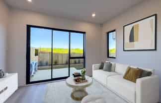 40 Takarore Crescent, Flat Bush