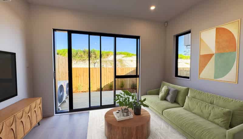 48 Takarore Crescent, Flat Bush