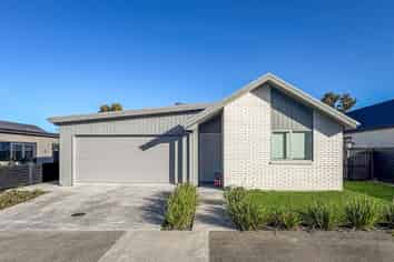 19 Te Au Rere Crescent, Cambridge