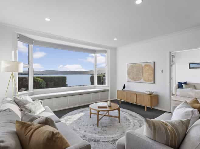 238 Marine Drive Lowry Bay , Eastbourne