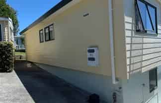 12B Holiday Road , Stanmore Bay