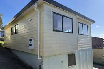12B Holiday Road , Stanmore Bay