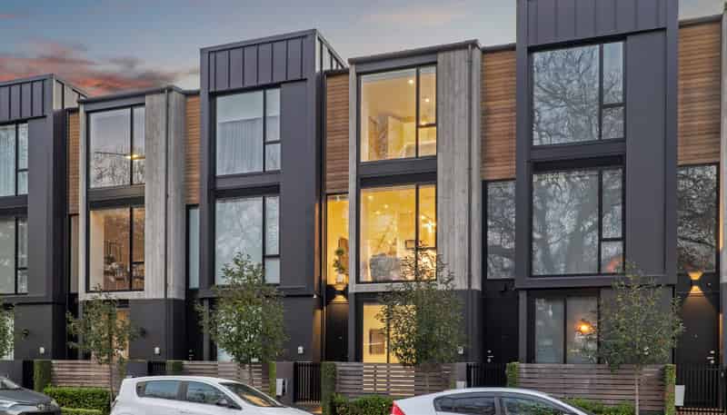 7/25 Latimer Square, Christchurch Central
