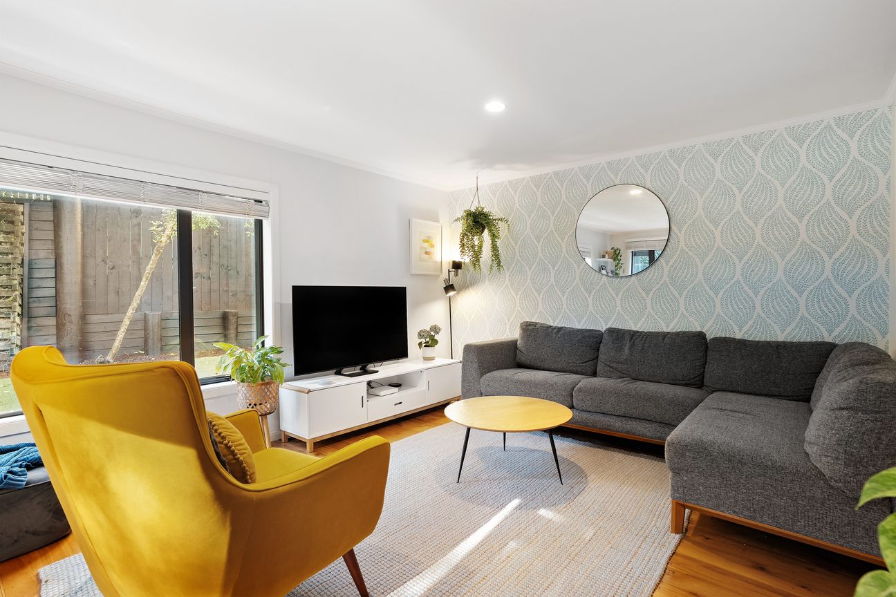 MODERN SPACIOUS FAMILY HOME - Widok 3