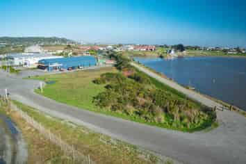 Central Freehold Industrial Land 